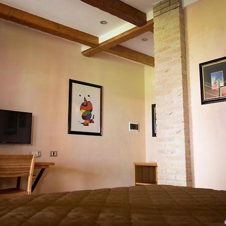 Rustic Parma Retreat Apartment Montechiarugolo ภายนอก รูปภาพ